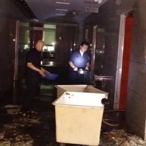 說明: C:UsersAdministrator.USER-20150330AWDesktop照片漏雨點(diǎn)積水排放mmexport1469159437973.jpg